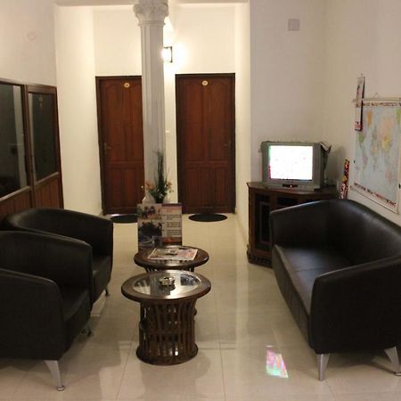 Globe Trotters Inn Kochi Екстериор снимка